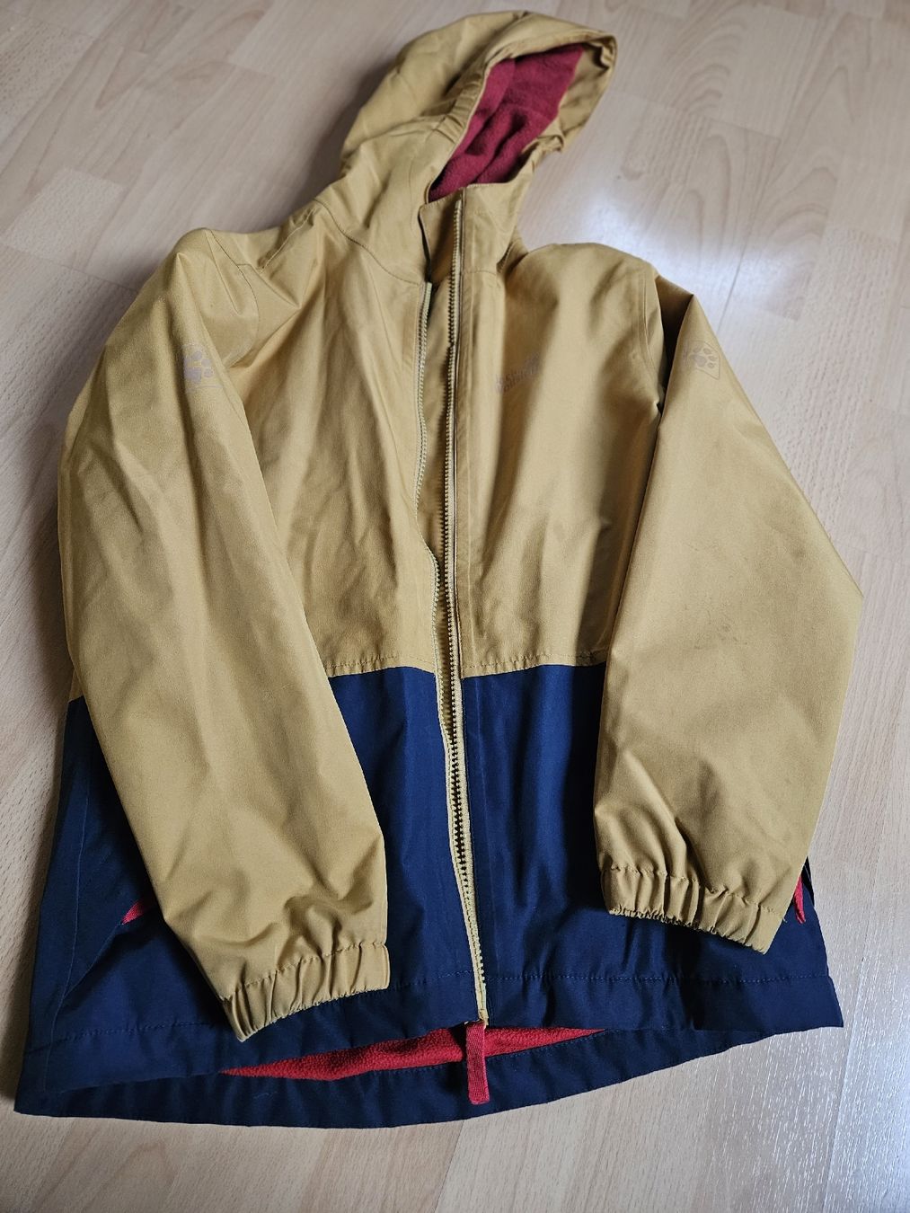 Jack Wolfskin Giacche & Cappotti: Jack Wolfskin Gr.140 – Usato da Oberkulm venduto da Preneur