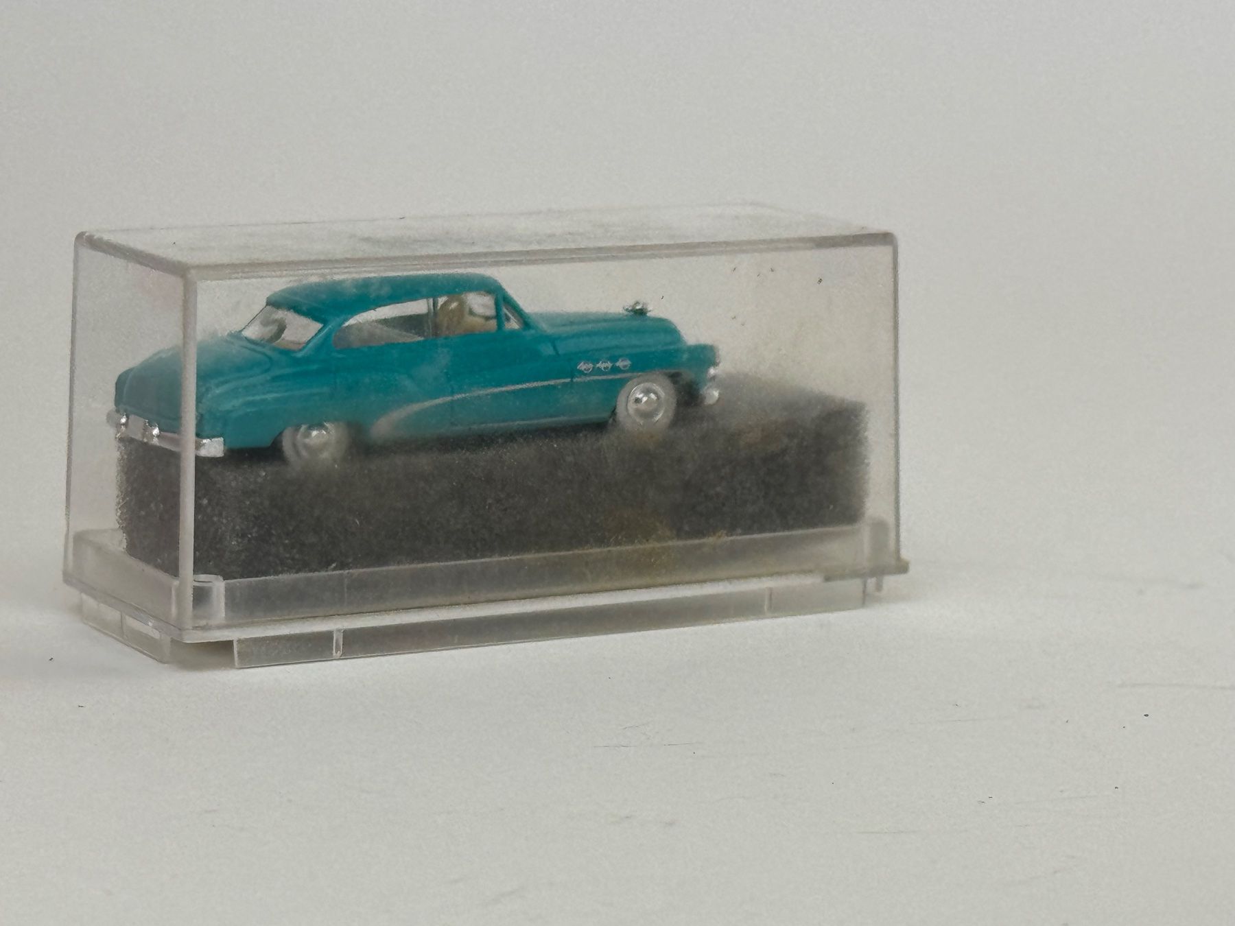 Modellini d'auto: GB5- Praline AMI Schlitten türkis – Usato da Elm venduto da Wikmtz 1