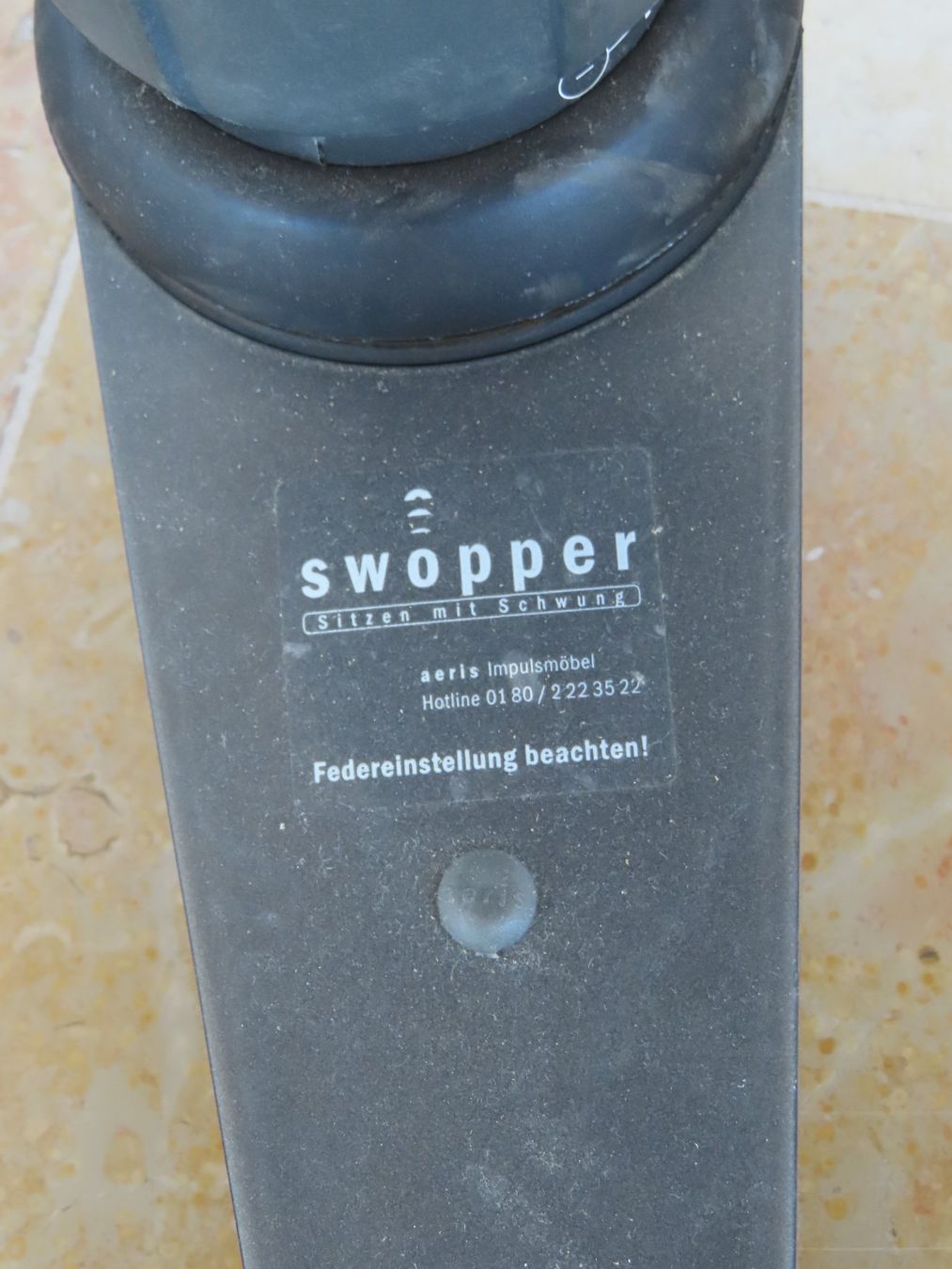 Sgabelli: Bürohocker, Aeris Swopper Grau-Schwarz – Usato da Reinach BL venduto da WBZ-Flohmarkt 3
