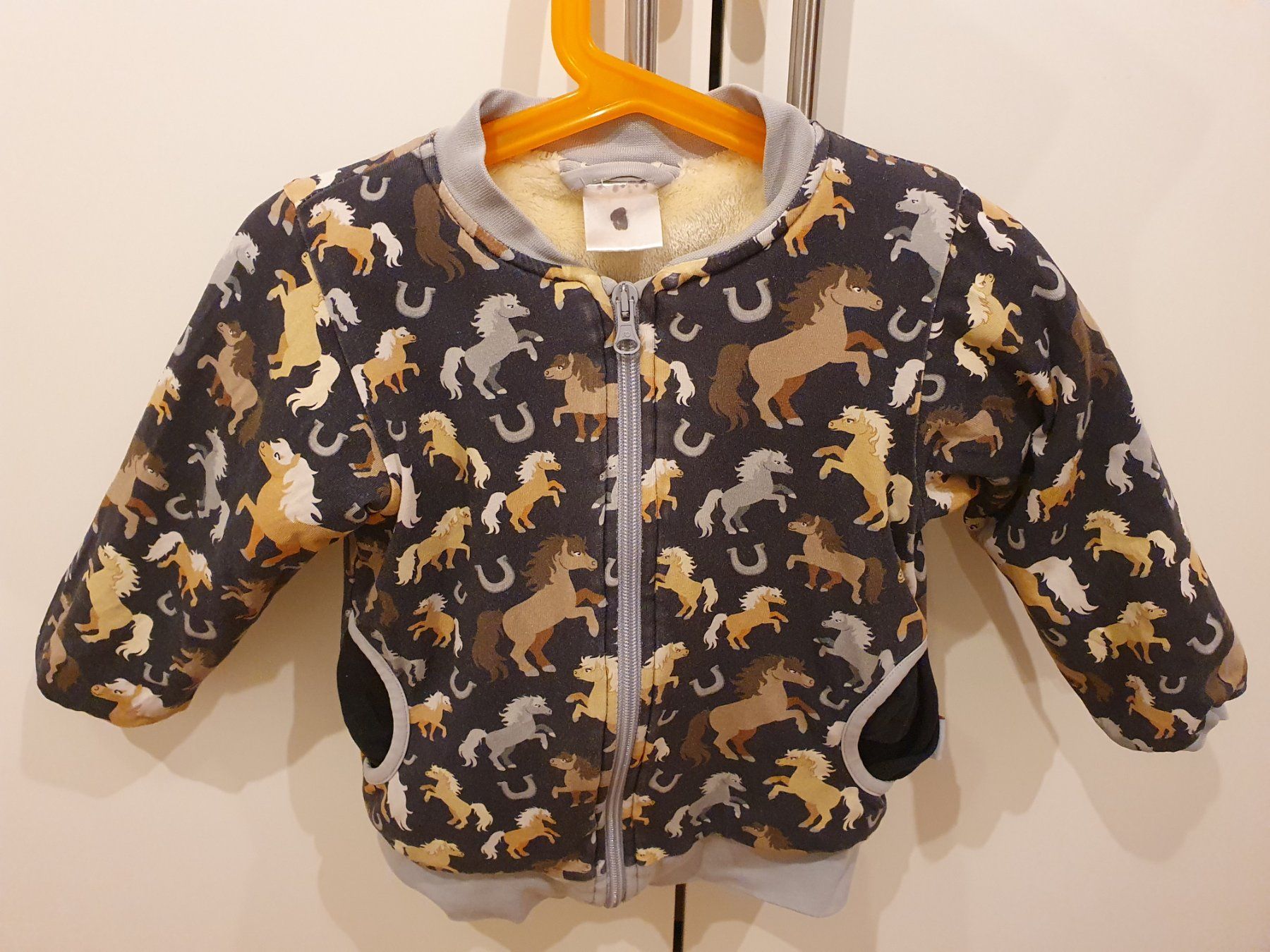 Giacche & Cappotti: Babauba Handmade Kuscheljacke Gr. 86 – Usato da Heinrichswil venduto da frankie19860