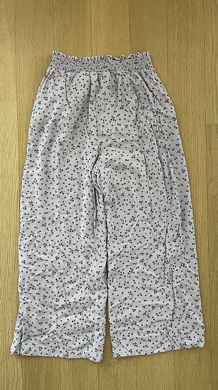 H&M Hosen: Sommerhose H&M 7/8 Gr. 158 – Gebraucht aus Zürich von nop4 1