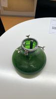 Tannenbaumständer Glas grün mit Metallring und Schrauben