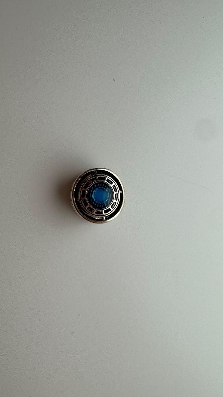 Pandora Ciondoli: Pandora Marvel Charm Iron Man Arc Reactor – Usato da Oberengstringen venduto da May_7 4