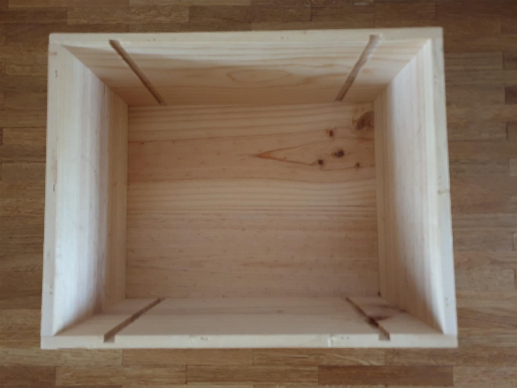 Scaffali: Bundle 6 Holzweinkisten – Usato da Hinwil venduto da Buugdehuude 5
