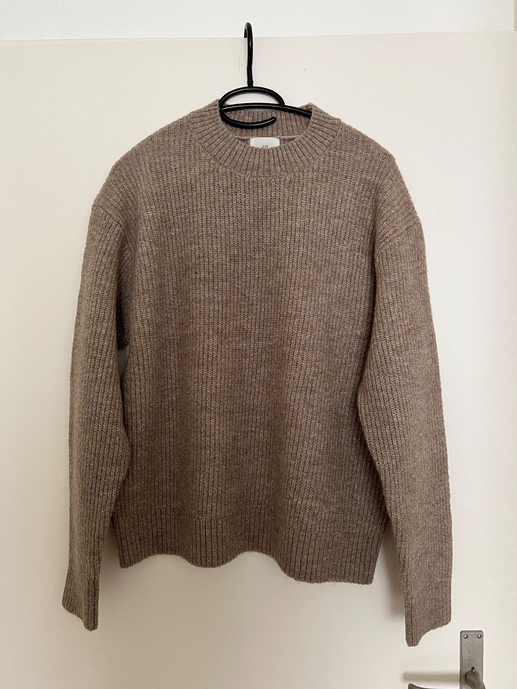 H&M Maglioni & Felpe: H&M Jumper EUR M – Usato da Horgen venduto da linuxrp