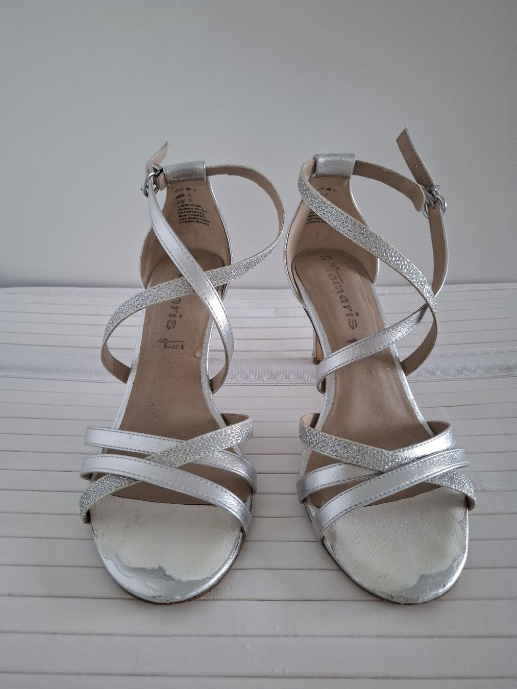 Tamaris Scarpe da donna: Absatzschuhe silber – Usato da Seedorf BE venduto da S.T.E.F.I 1