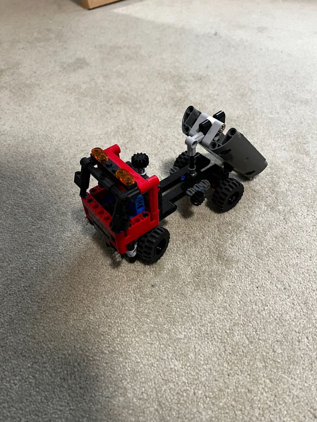 Lego Giocattoli: Lego Technic Sets 42084 und 42031 – Usato da Wallisellen venduto da nic_wkh8 2