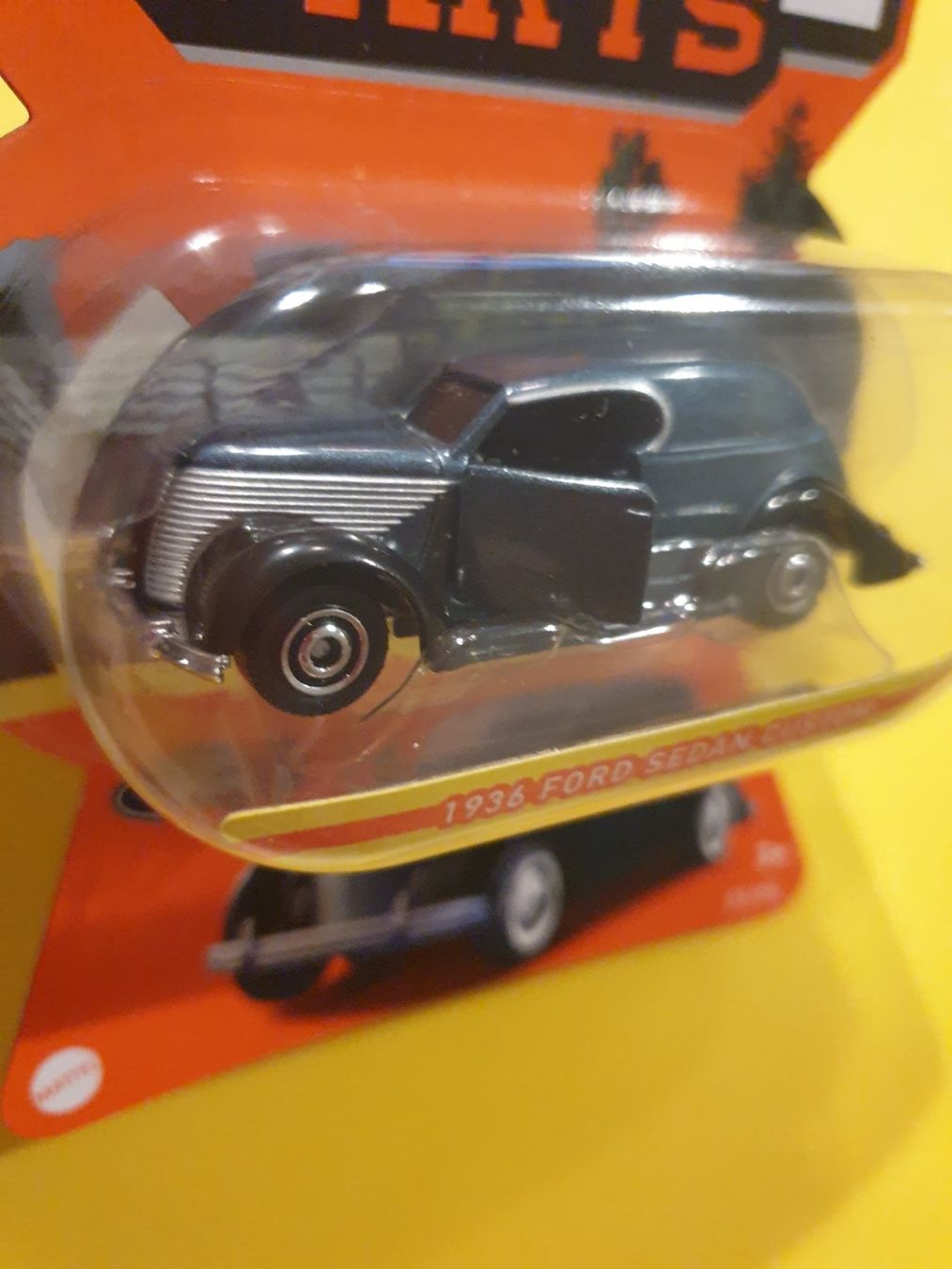 Matchbox Modellini d'auto: Matchbox 1936 FORD SEDAN CUSTOM – Nuovo e nell'imballaggio originale da Oftringen venduto da Rotor 2