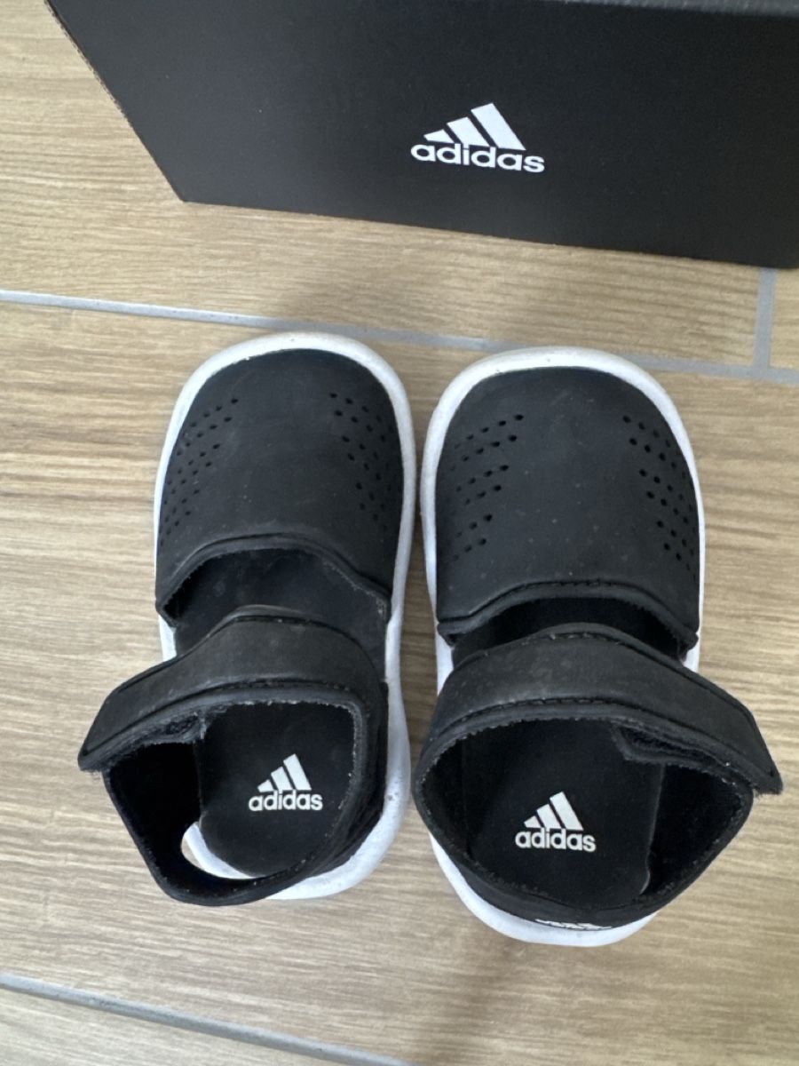 Adidas Scarpe per ragazzi: Sandales Adidas taille 21 – Usato da Saillon venduto da alico 3