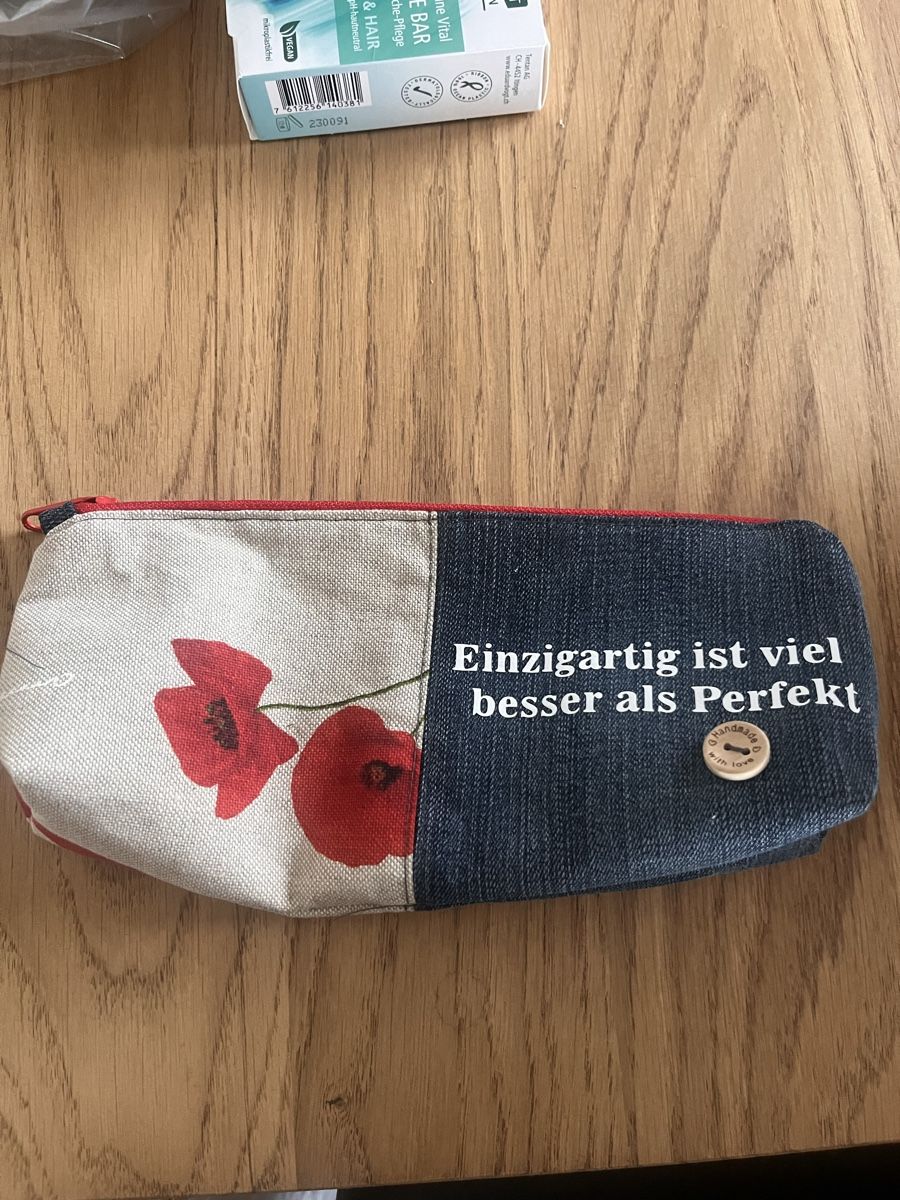Schüler-Etuis: Etui – Neu (gemäss Beschreibung) aus Wangen b. Olten von oli_f9b8 2