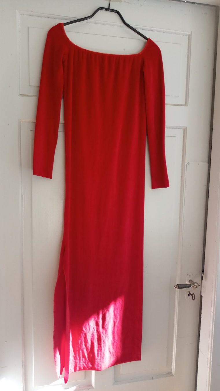 Vestiti: Romantisches Samtkleid Abendkleid Maxikleid mit Schlitz XS – Usato da St. Gallen venduto da Hereplaysmusic 1