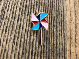 Pin Anstecker Windmühle Spielzeug