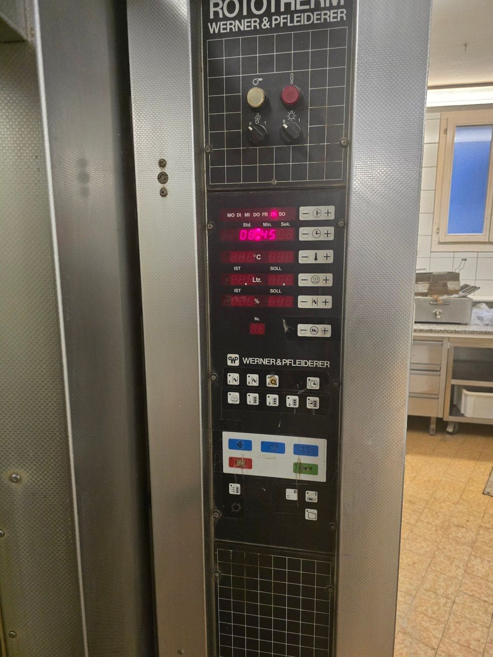 Backöfen: WP Rototherm Ofen Elektro – Gebraucht aus Steinen von seb_6m2c 1