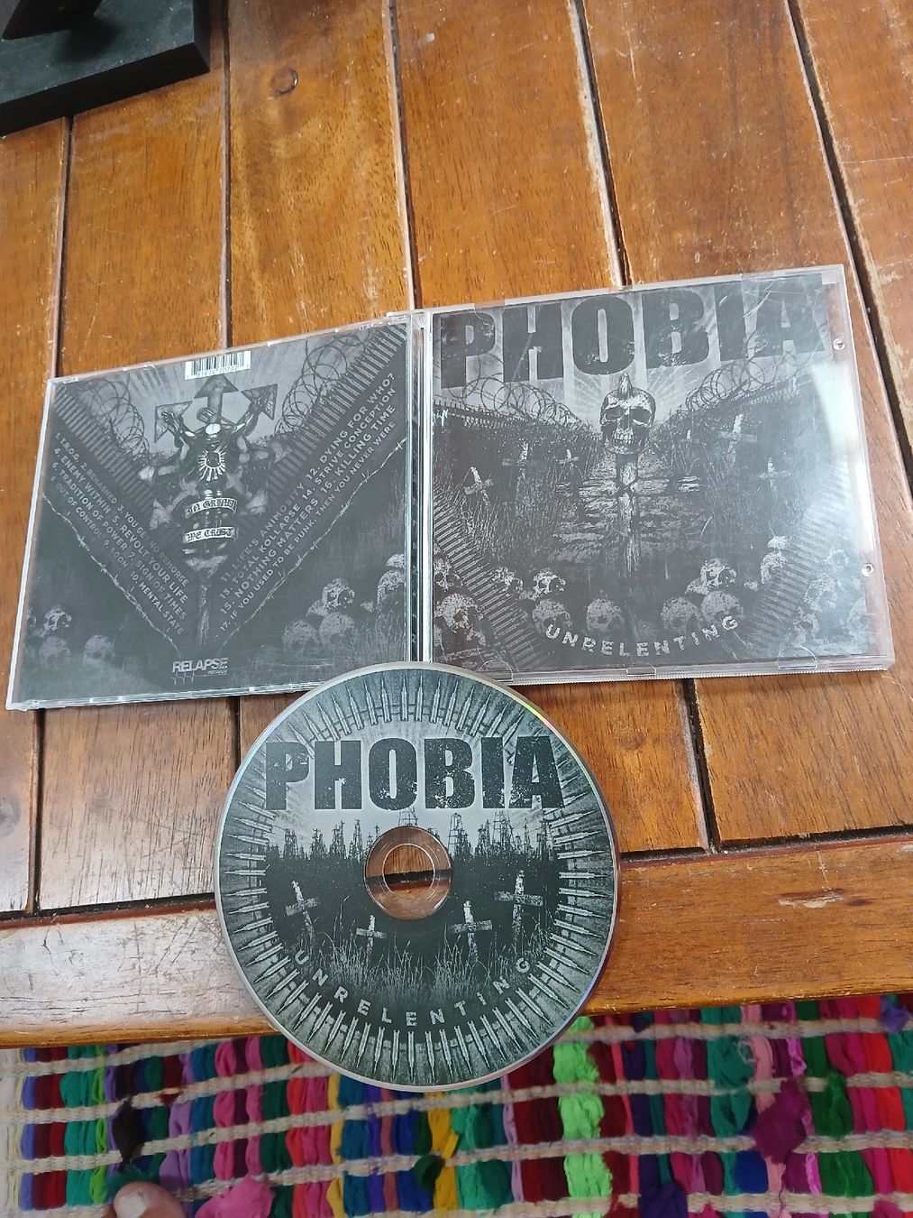 CDs: phobia- unrelenting – Gebraucht aus St-Cergue von VeganWarrior