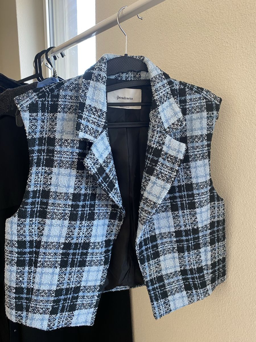 H&M Gilets & Westen: Weste – Neu (gemäss Beschreibung) aus Kloten von Beatriz650