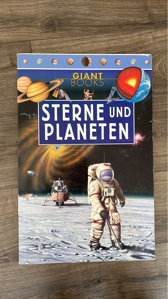 Bücher: Giant Books: Sterne und Planeten – Gebraucht aus Amden von Arven-Schmuck