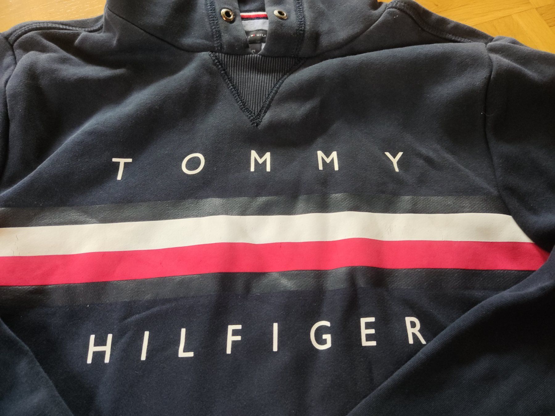 Pullover & Sweatshirts: Kapuzen Hoody Grösse M – Gebraucht aus Kriens von rinzmann 2