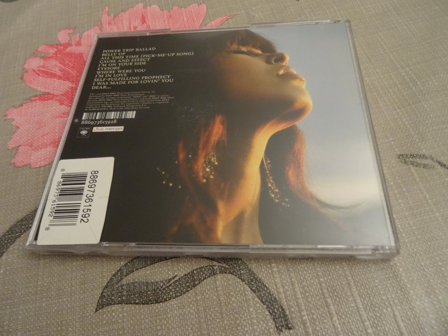 CD: Maria Mena - Cause and Effect (CD) – Usato da Olten venduto da Disc-Ausverkauf 1
