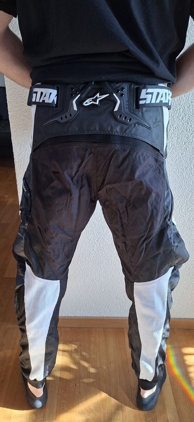 Alpinestars Pantaloni: alpinestars - MTB Techstar Pants - Gr. 32 - NEU!!! – Nuovo e nell'imballaggio originale da Greifensee venduto da and_h52v 4