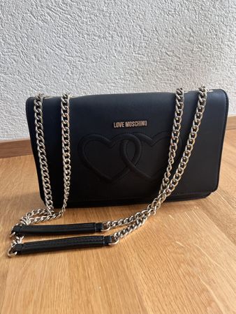 Schwarze Love Moschino Tasche