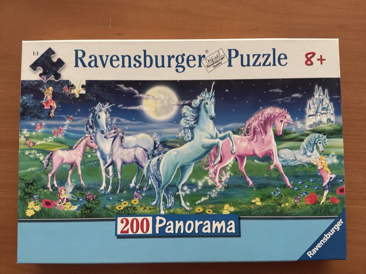 Ravensburger Puzzles: Ravensburger Puzzle 200 Teile Panorama Einhörner – Gebraucht aus St. Gallen von petergyoergy