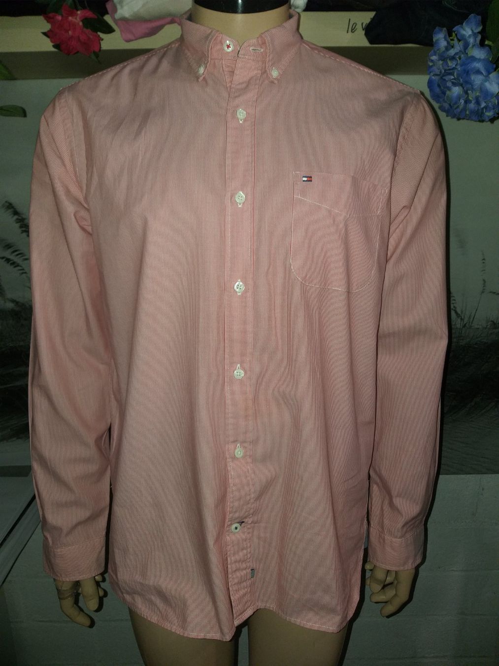 Tommy Hilfiger Camicie: TOMMY HILFIGER  Chemise / Hemd  Taille / Grosse M – Usato da Cossonay-ville venduto da Super-Price-Quality