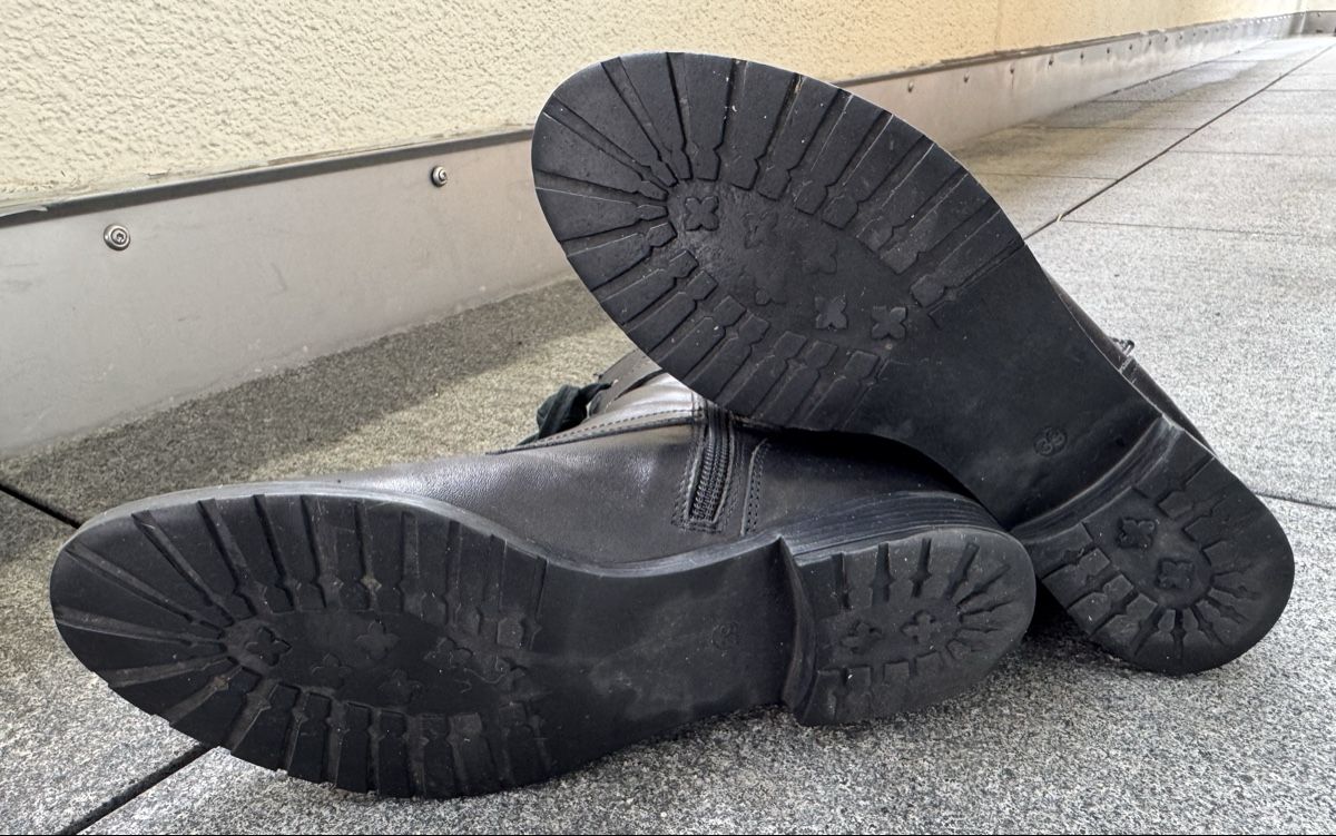 Scarpe da donna: Stifeletten Grösse 39 – Usato da Zürich venduto da iri_dqw7 5