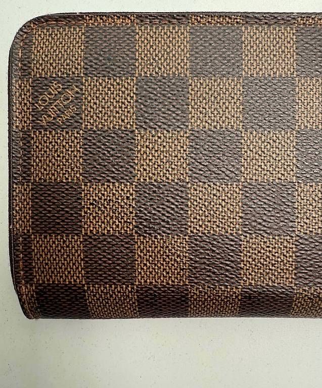 Louis Vuitton Portamonete: Louis Vuitton porte-monnaie Zippy – Usato da Sierre venduto da maeleris 1