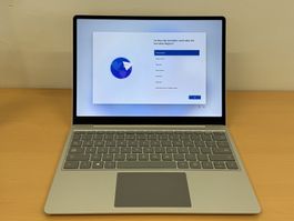 Microsoft Surface Laptop Go i5-1035G1 8GB 256GB RV462