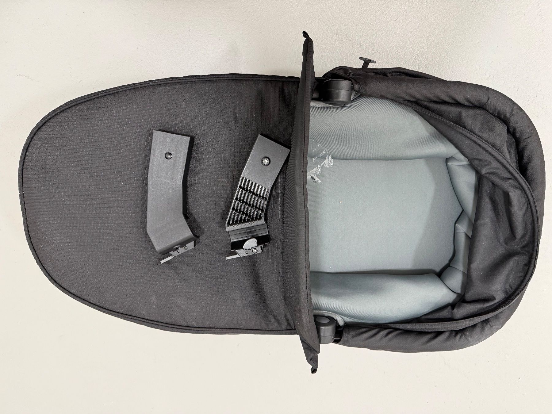 Culle: Thule bassinet / Tragewanne – Usato da Niederrohrdorf venduto da flo_k7ny 2