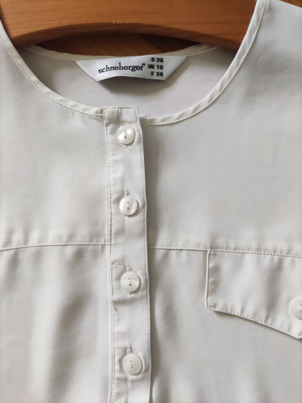 Camicette: Bluse Schneeberger – Usato da Solothurn venduto da Csw1 1