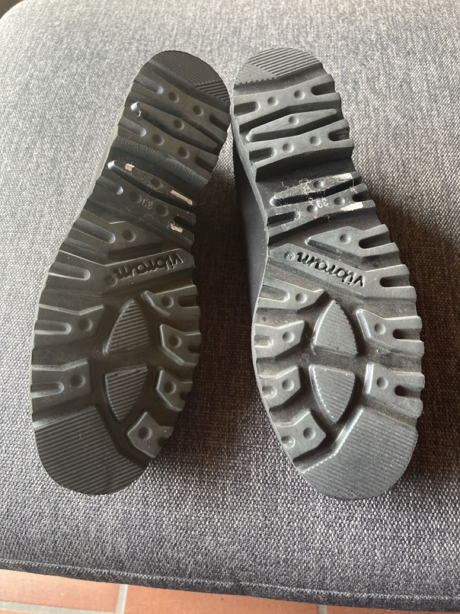 Chaussures femmes: Schuh Gr.39 – D'occasion à Balsthal par Katzenfan99 3