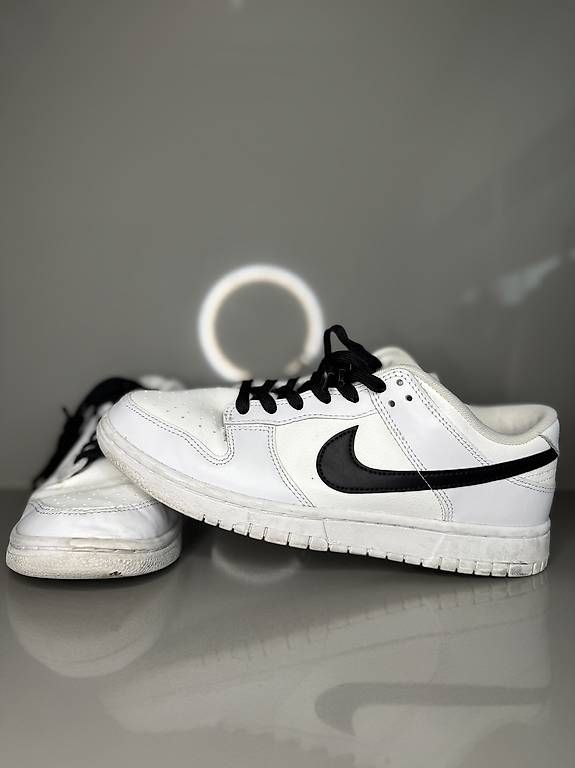Scarpe da uomo: Nike Dunk low Reverse Panda *weiss/schwarz - Grösse 41 – Usato da Brütten venduto da mhf_d8f2
