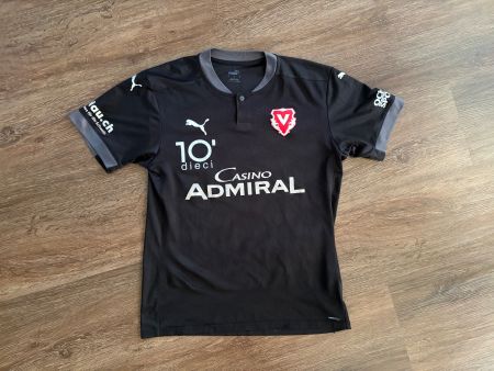 FC Vaduz Trikot Gr. L / Gajic