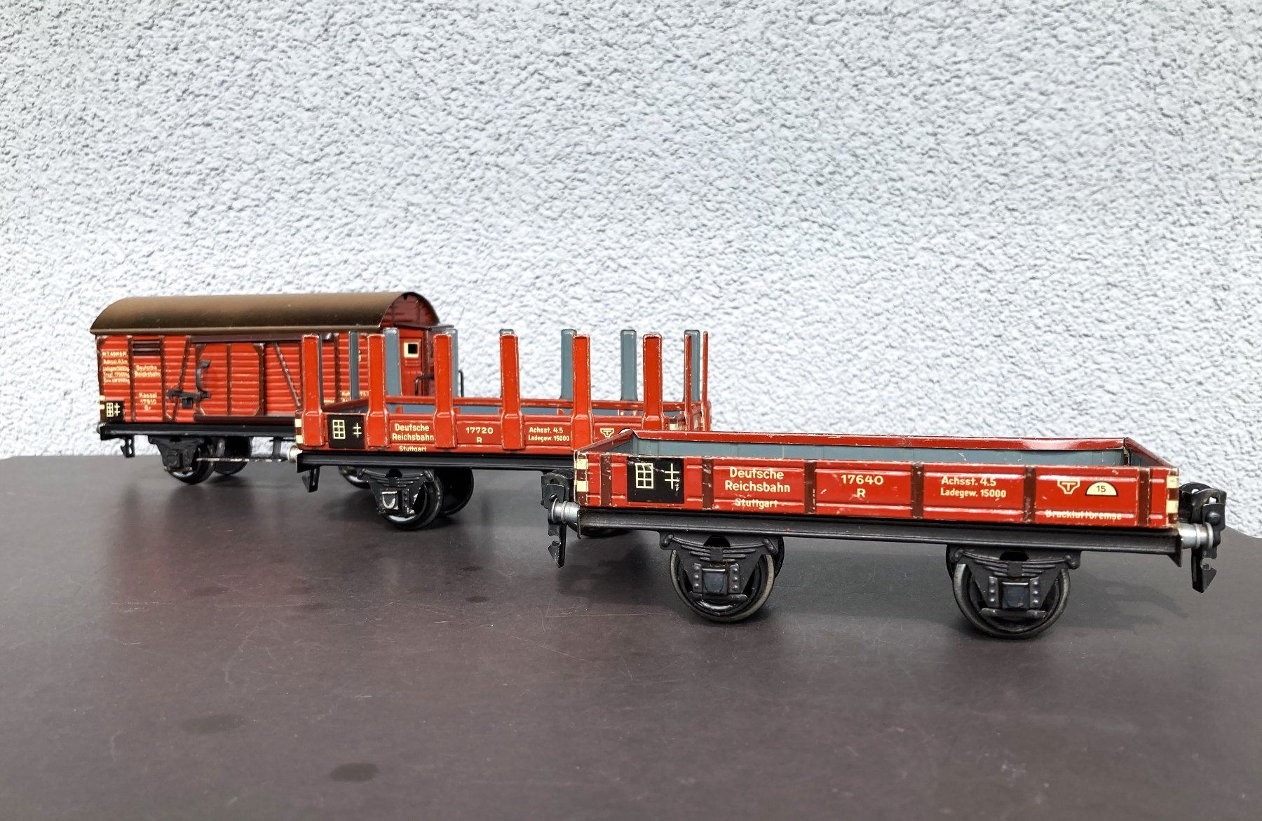 Märklin Modellini di ferrovie: 3 Märklin Güterwagen Spur 0 – Usato da Therwil venduto da kuuvalo 7