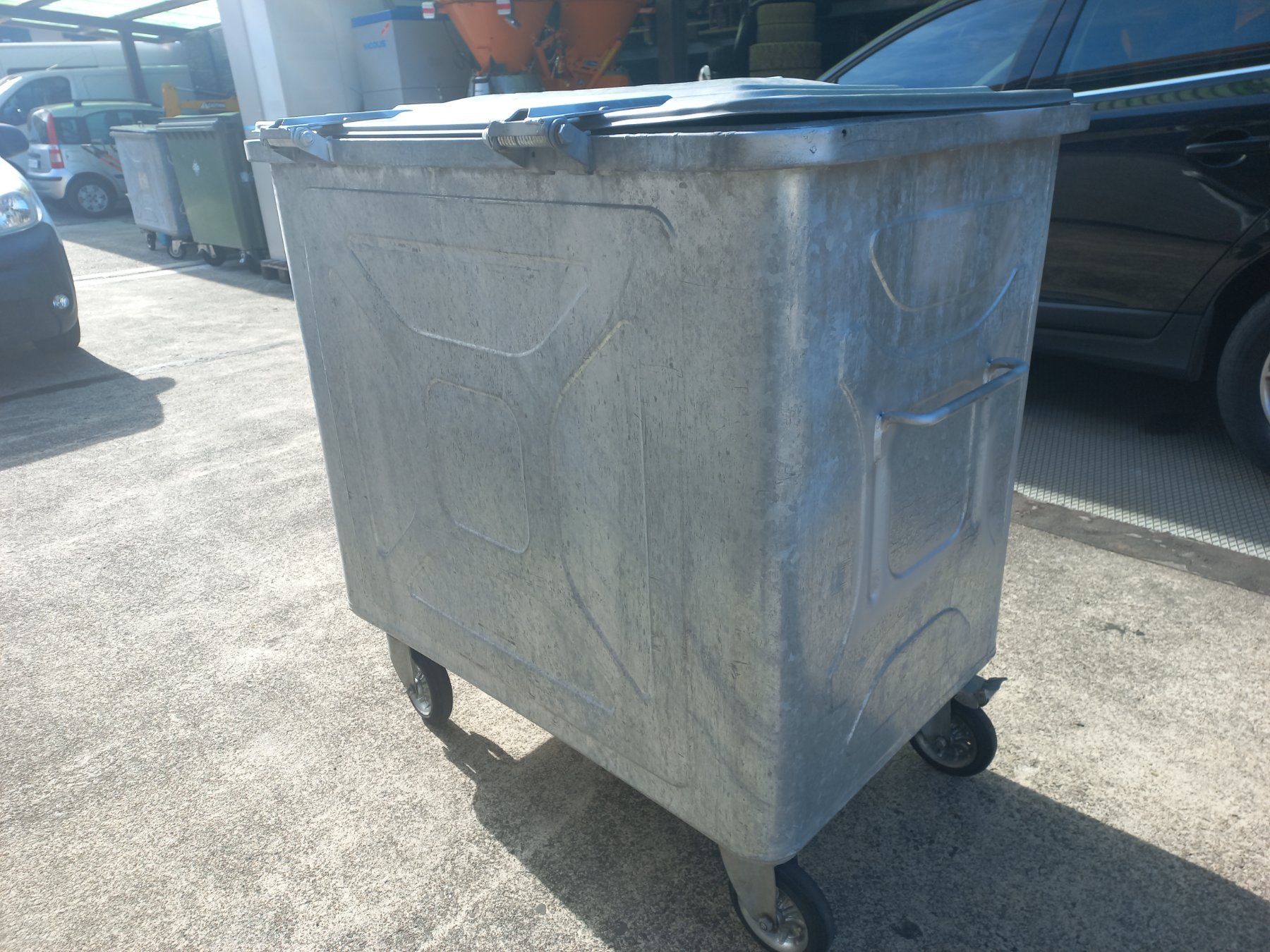 Altro per Ufficio & Commercio: Abfallcontainer Kehrichtcontainer Müllcontainer Container 3 – Usato da Dulliken venduto da Classiclerch4657 3