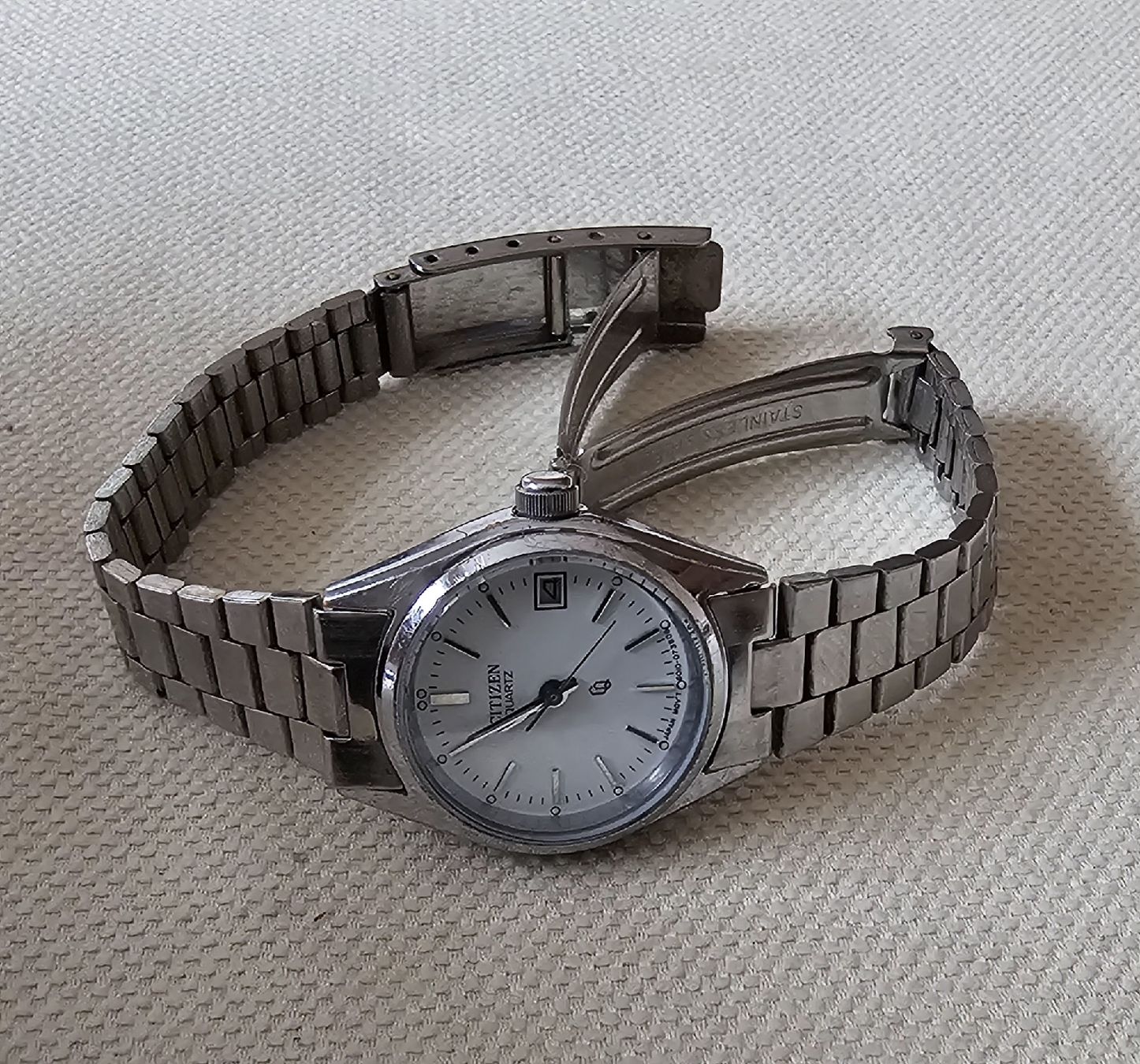 Citizen Orologi: CITIZEN Elegante Damenuhr 24mm – Usato da Speicher venduto da Lemore 2