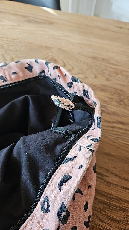 Billabong Borse: Billabong Tasche in Leo Optik – Usato da Kaltacker venduto da syb_jxp9 1