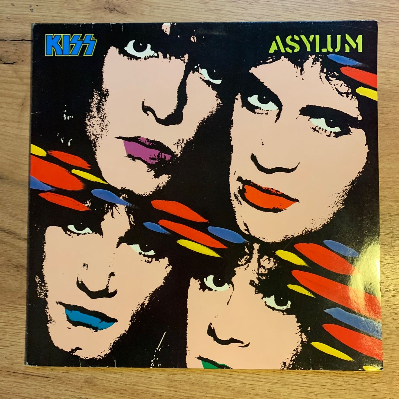 Dischi in vinile: KISS - ASYLUM...OG EU 1985...VG+/VG+ – Usato da Gals venduto da Diskopatshop