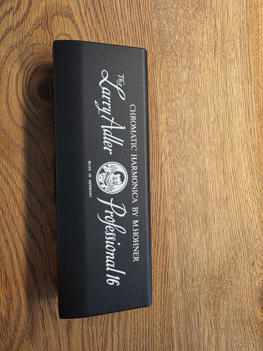 Musikinstrumente: M. Hohner Larry Adler Professional 16 Chromatic Harmonica – Gebraucht aus Mumpf von Spannset 2