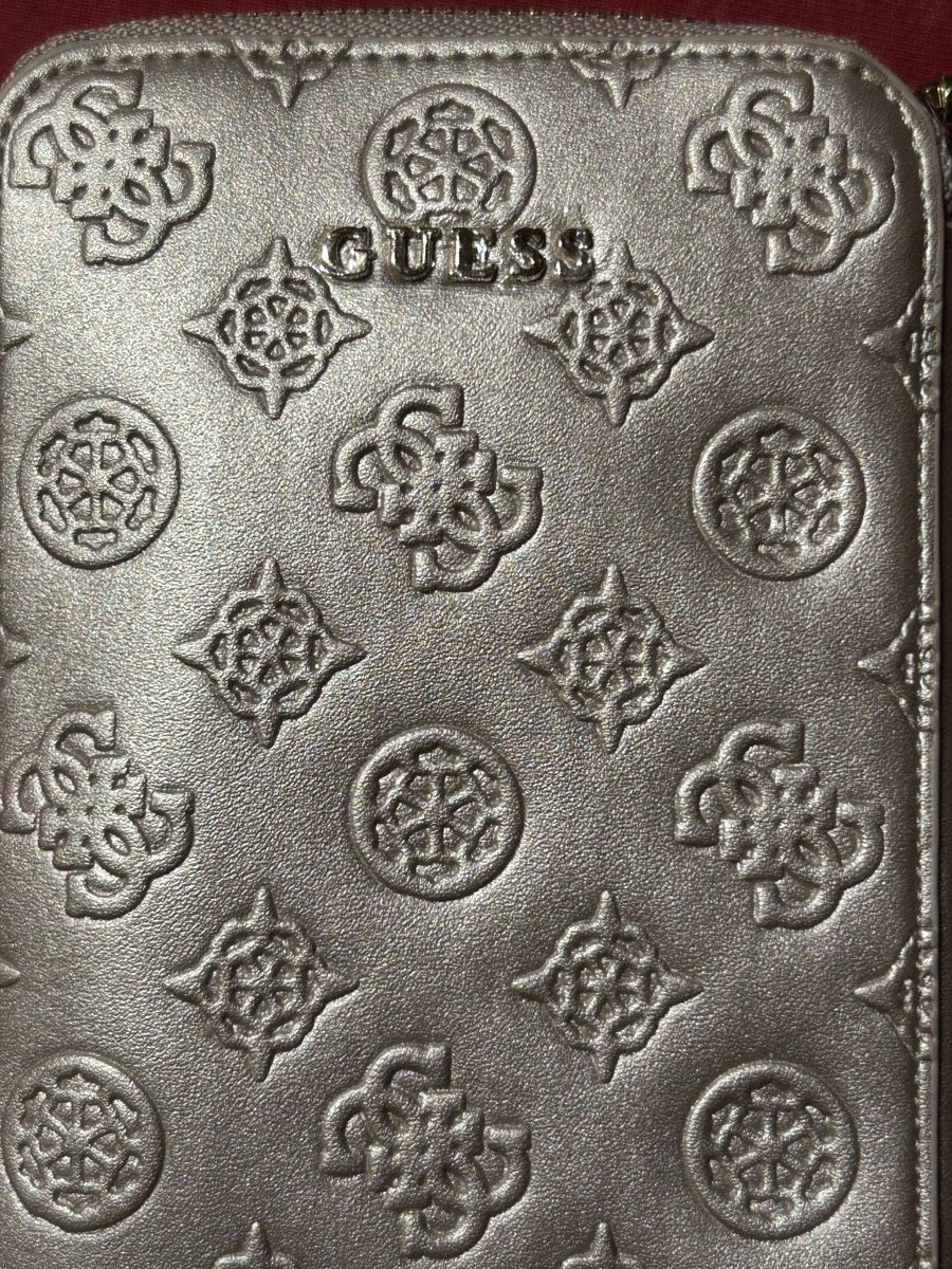 Guess Borse da donna: Guess Schultertasche neuwertig – Nuovo (secondo la descrizione) da Aeschi b. Spiez venduto da davidS744 2