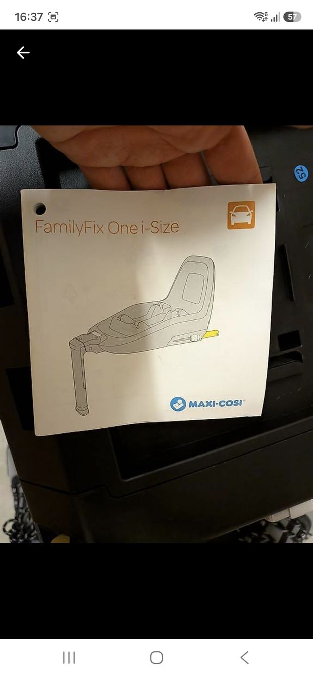 Maxi-Cosi Seggiolini per auto:  Sitz mit Isofix Station – Usato da Untervaz venduto da mar_2lgb 4