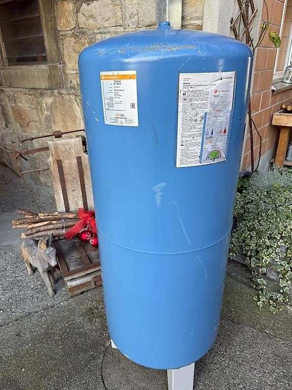 Pneumatex Annaffiatura & Irrigazione: Druckausdehnungsgefäss – Usato da Thun venduto da drageen 4