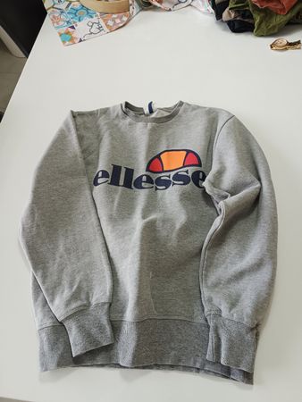 sweat Ellesse 