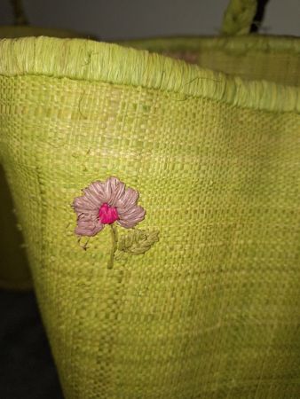 Bast Einkaufstasche 🛍geflochten grün bestickt Blumen