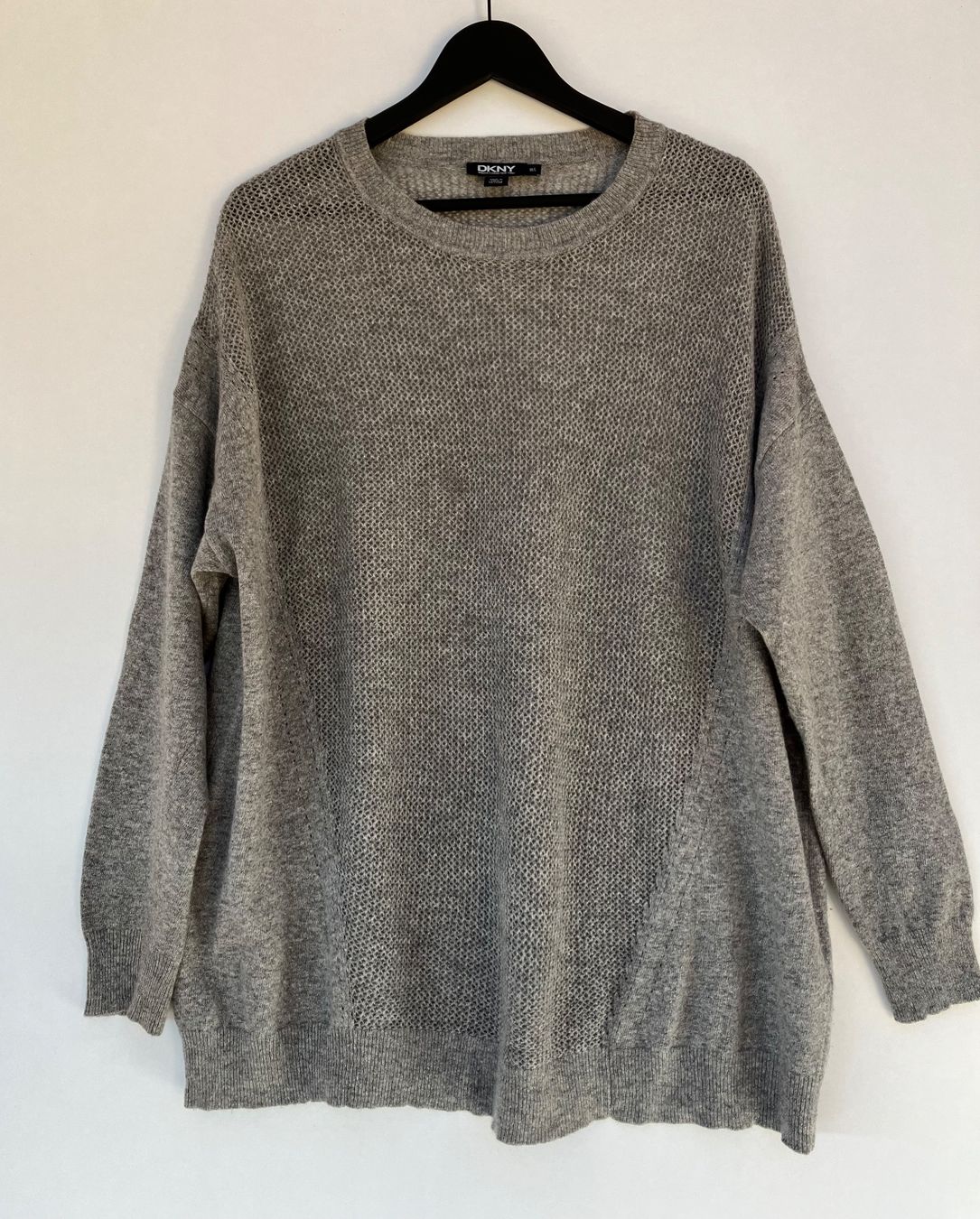 DKNY Maglioni & Felpe: DKNY Oversized Wolle / Seide / Kaschmir Pullover Gr.M/L – Usato da Unterägeri venduto da Jutka_04