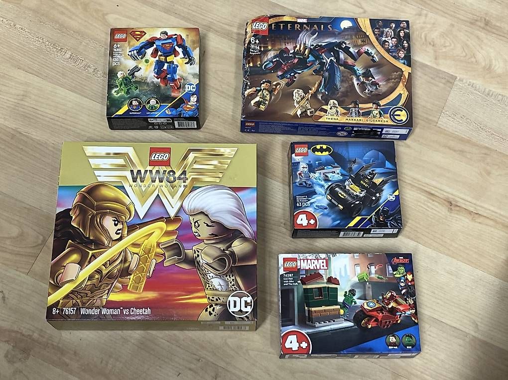 Lego Giocattoli: 5 Lego Superhelden Sets: Batman, Superman, Hulk, usw – Nuovo e nell'imballaggio originale da Steinhausen venduto da yzos