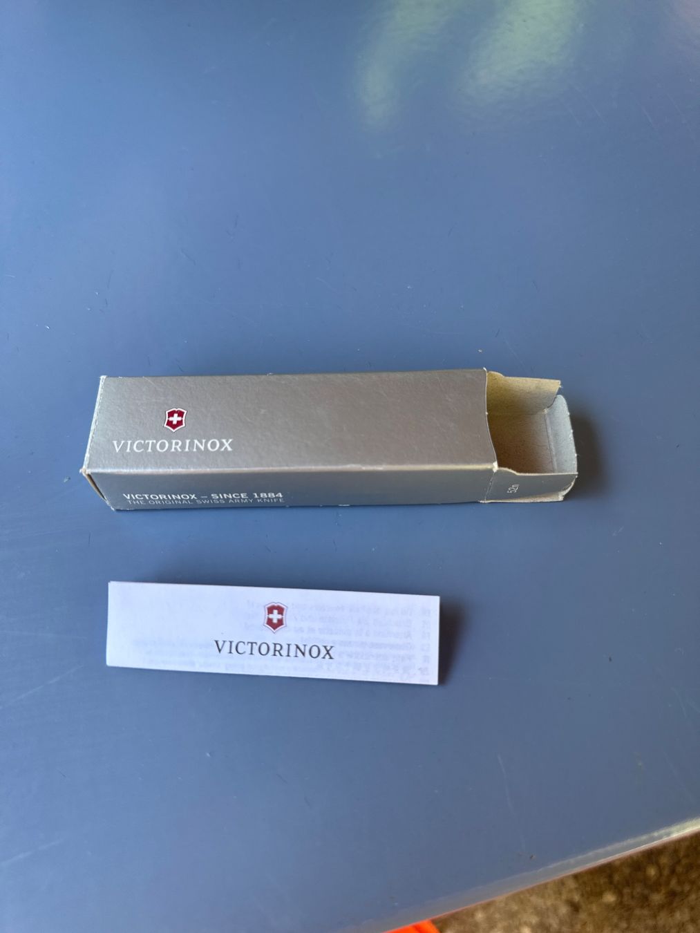 Victorinox Coltelli tascabile: Victorinox Taschenmesser mit Box BVB Sackmesser – Nuovo (secondo la descrizione) da Allschwil venduto da meeresperle 4