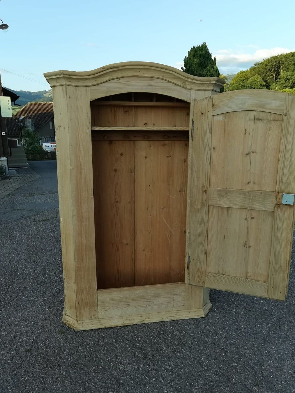 Armadi: Tanne Schrank – Usato da kaltbrunn venduto da kralj02 5