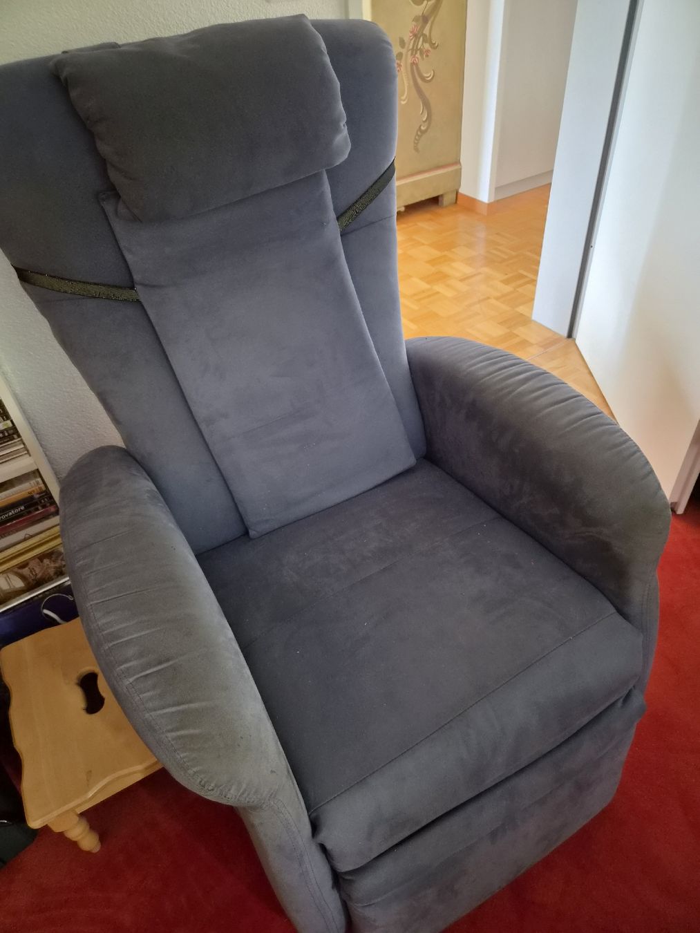 Fauteuils: Massagesessel mit Aufstehhilfe – Défectueux à Gais par goldzeit 1